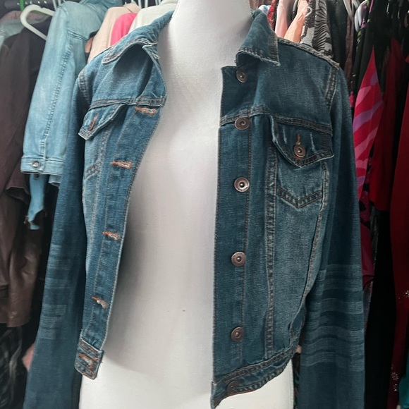 dark blue denim jacket - Picture 2 of 4